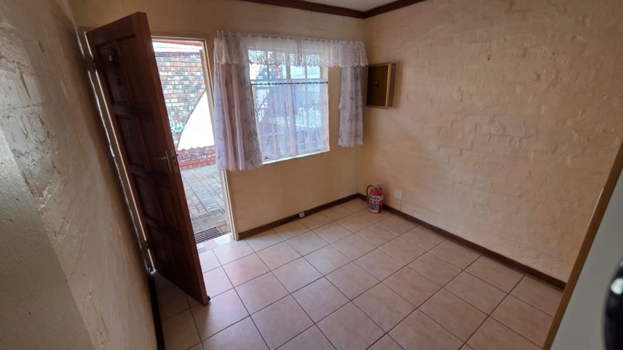 2 Bedroom Property for Sale in Pentagon Park Free State